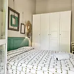 Forest Pool & Private Garden In Manerba Del Garda Polpenazze del Garda