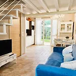 Apartamento Forest Pool & Private Garden In Manerba Del Garda Polpenazze del Garda