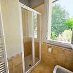 Forest Pool & Private Garden In Manerba Del Garda Apartamento