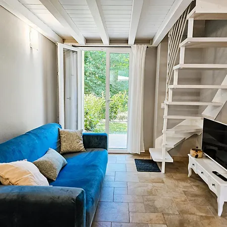 Apartamento Forest Pool & Private Garden In Manerba Del Garda *